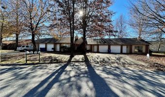 501 SW 11th St D, Bentonville, AR 72712