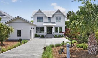 196 Portsmouth Way, Bald Head Island, NC 28461
