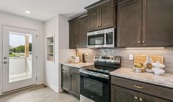 409 E Douglas Ave, Andover, KS 67002
