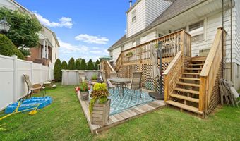 28 OBRIEN Ct, Bayonne, NJ 07002