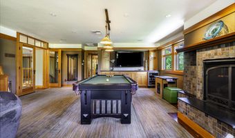 99 Granite St, Ashland, OR 97520