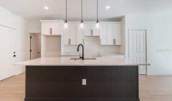 50 W 12TH St, Apopka, FL 32703