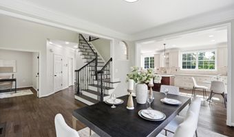 22082 WATER RUN Ct, Ashburn, VA 20148