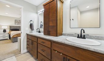 2820 Sweetgrass Dr, Brookings, SD 57006