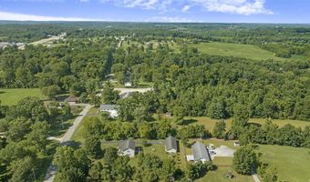 2818 Dixie Hwy, Bedford, IN 47421