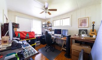 450 POHAKULANI St, Hilo, HI 96720