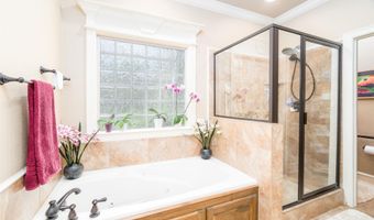 210 Pizarro Dr, Hot Springs Village, AR 71909