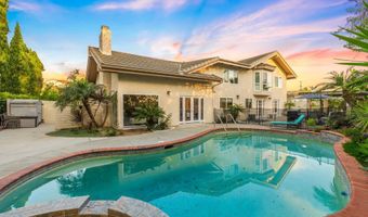 7027 Alicante Rd, Carlsbad, CA 92009