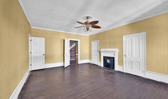 700 N Main St, Abbeville, SC 29620