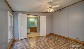 80 Viola Ln, Balsam Grove, NC 28708