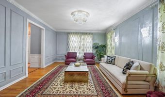 301 BERKLEY Ave, Belle Mead, NJ 08502