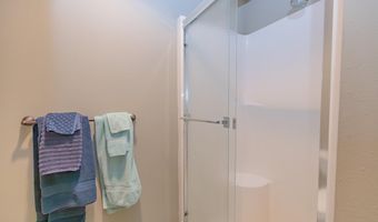 342 Benit Dr #4, Arnolds Park, IA 51331