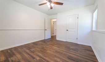 22 Shady Ln, Albertville, AL 35950