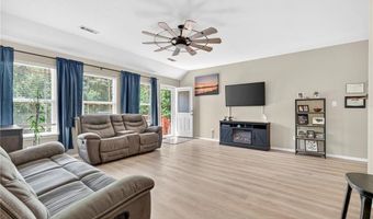 2505 Crestview Ln, Barling, AR 72923