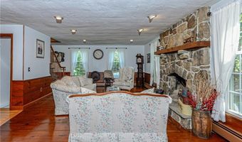 132 Sheffield Hill Rd, Exeter, RI 02882