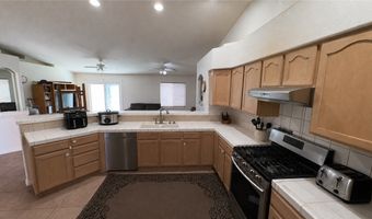 2886 Winchester Rd, Bullhead City, AZ 86442