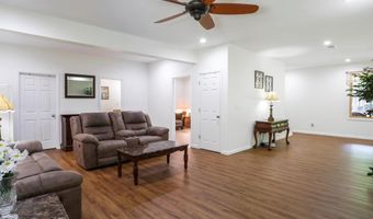 100 SOLAR Ln, Baker, WV 26801