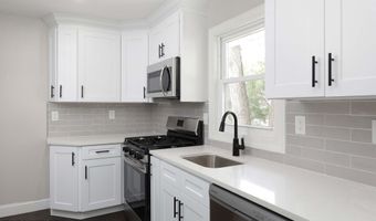 400 Surf Ave, Beachwood, NJ 08722