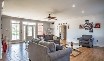 123- A File Rd, Batesville, MS 38606