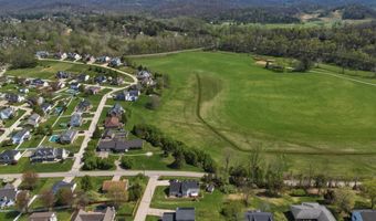42 Regal Oaks, Barboursville, WV 25504