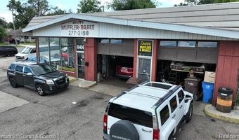 866 Inkster Rd, Inkster, MI 48141
