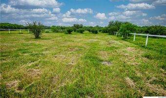 La Vernia Road, Adkins, TX 78101