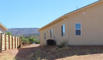 1015 E Canyon Dr, Big Water, UT 84741