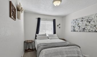 310 Oakridge Dr, Elko, NV 89801