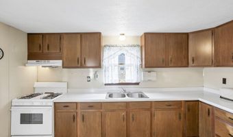 300 Halderman St, Amanda, OH 43102