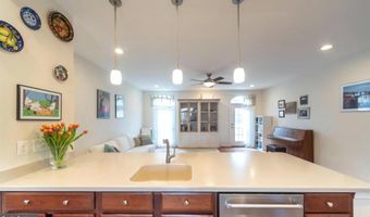 6931 ROLLING CREEK Way, Alexandria, VA 22315
