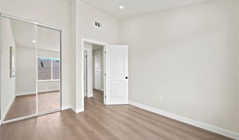 1700 W Cerritos 206, Anaheim, CA 92804
