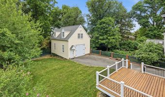 6524 27TH St N, Arlington, VA 22213