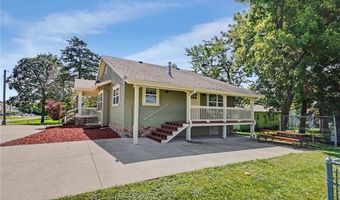 403 Baker St, Baldwin City, KS 66006