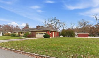 649 Spray Ave, Beachwood, NJ 08722