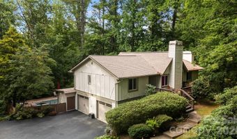 16 Canterbury Dr, Arden, NC 28704