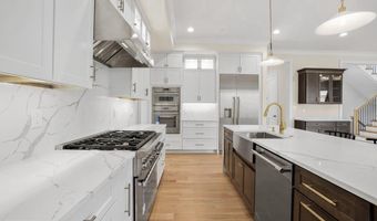 6107 DUNLEER Ct, Bethesda, MD 20817