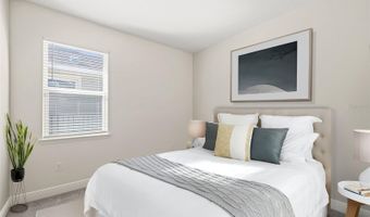 6232 SEA AIR Dr, Apollo Beach, FL 33572