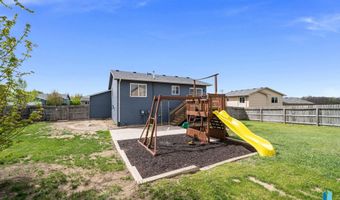 504 Adam Ave, Baltic, SD 57003