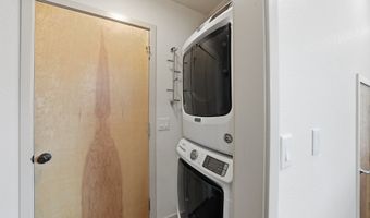 40 SW MCKINLEY Ave, Bend, OR 97702