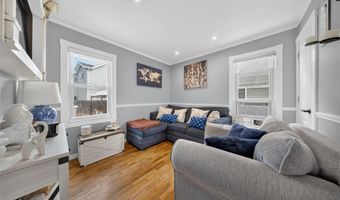 131 Dorset Ave, Albertson, NY 11507