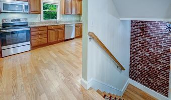 8 High St F2, Acton, MA 01720