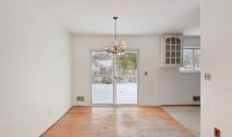 1124 Spray Ave, Beachwood, NJ 08722
