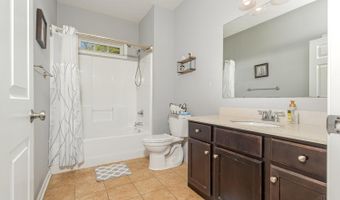 9995 Cedar View Ln, Aurora, IN 47001