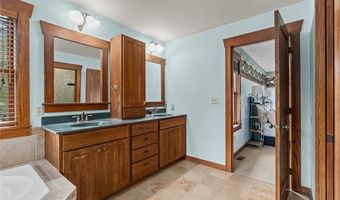 14810 42nd St S, Afton, MN 55001