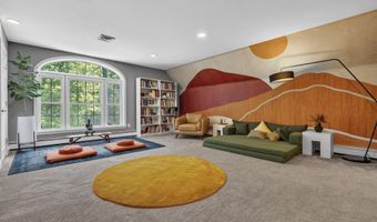 33 Taywood Rd, Auburn, ME 04210