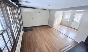 387 Southwick St, Agawam, MA 01030