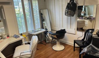 111 Anderson Rd, Alameda, CA 94502