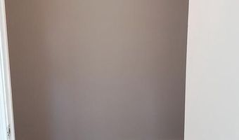 5927 QUANTRELL Ave #204, Alexandria, VA 22312