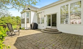 54 Bunker Hill Dr, Allentown, NJ 08501