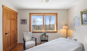 266 Ursa Ridge Rd, Brattleboro, VT 05301